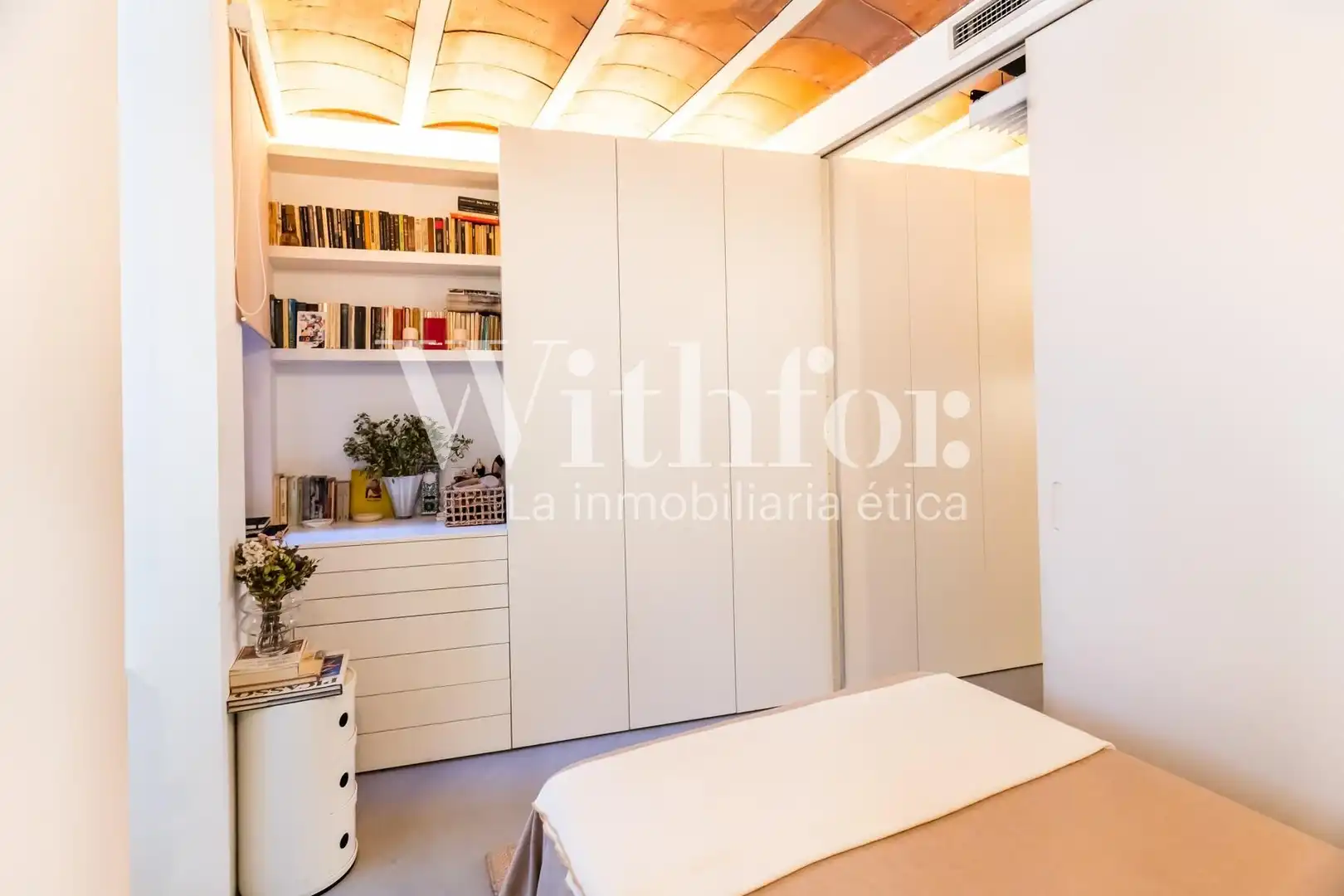 Habitación de Piso en venta en Barcelona con Aire acondicionado, Calefacción y Amueblado