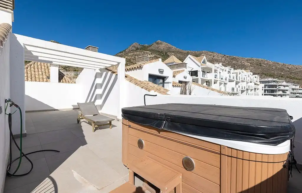 Terrace of Duplexes for sale in Benalmádena  with Air Conditioner, Heating and Terrace