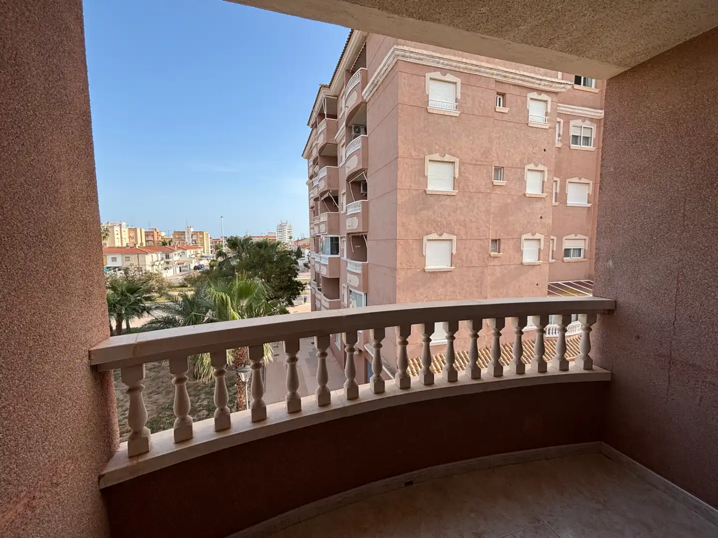 Terraza de Piso en venta en Santa Pola con Terraza, Piscina y Amueblado