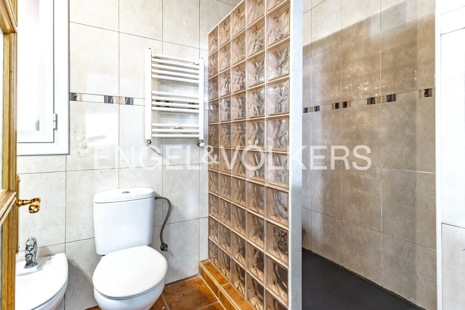 Baño de Dúplex en venta en Montcada i Reixac con Aire acondicionado, Calefacción y Terraza