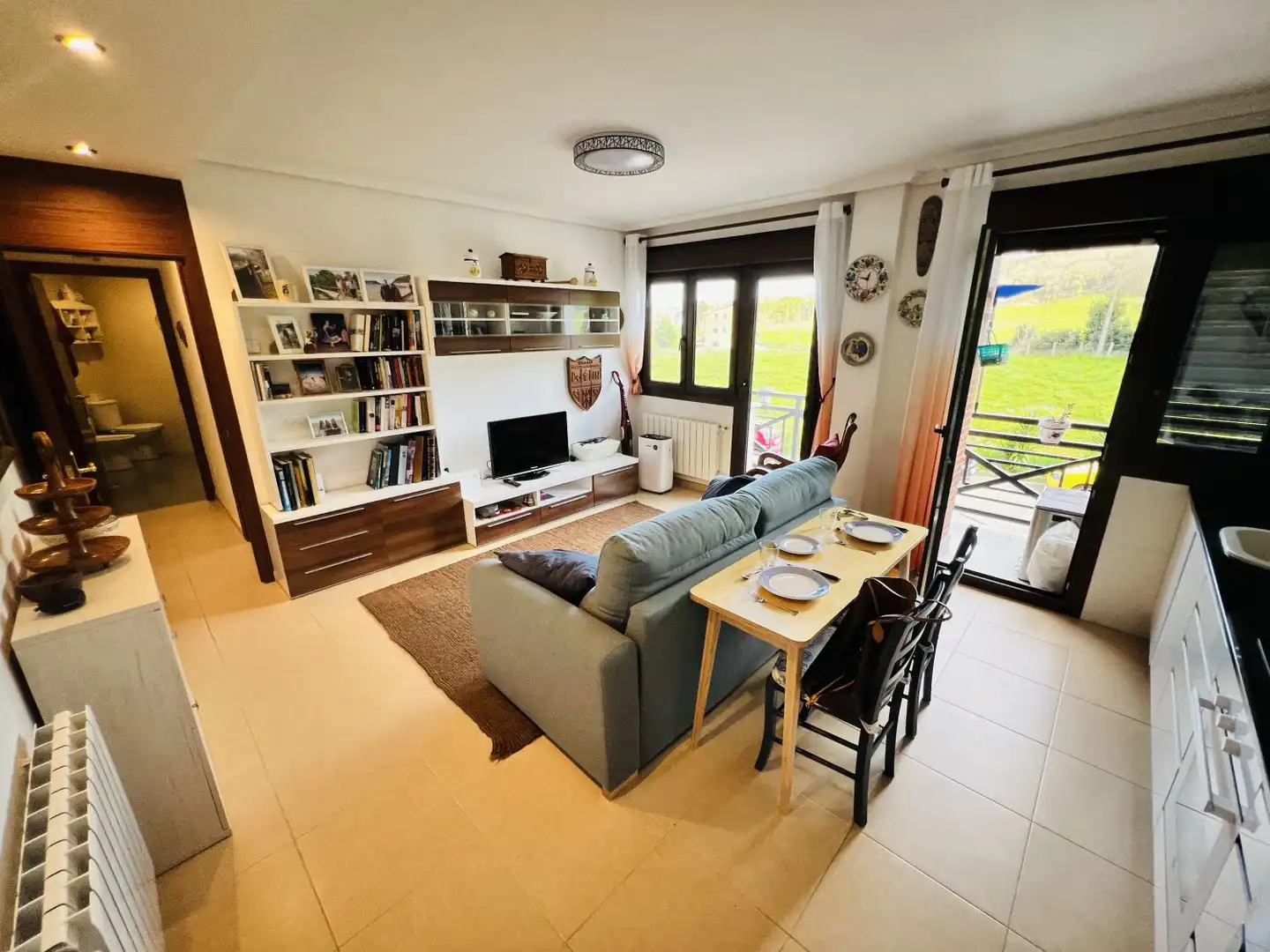 Appartement avec balcon à louer à Voto