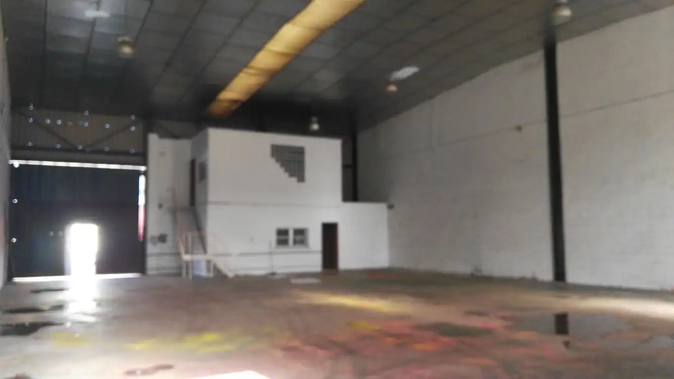 Industrial buildings for sale in Alcalá de Guadaira