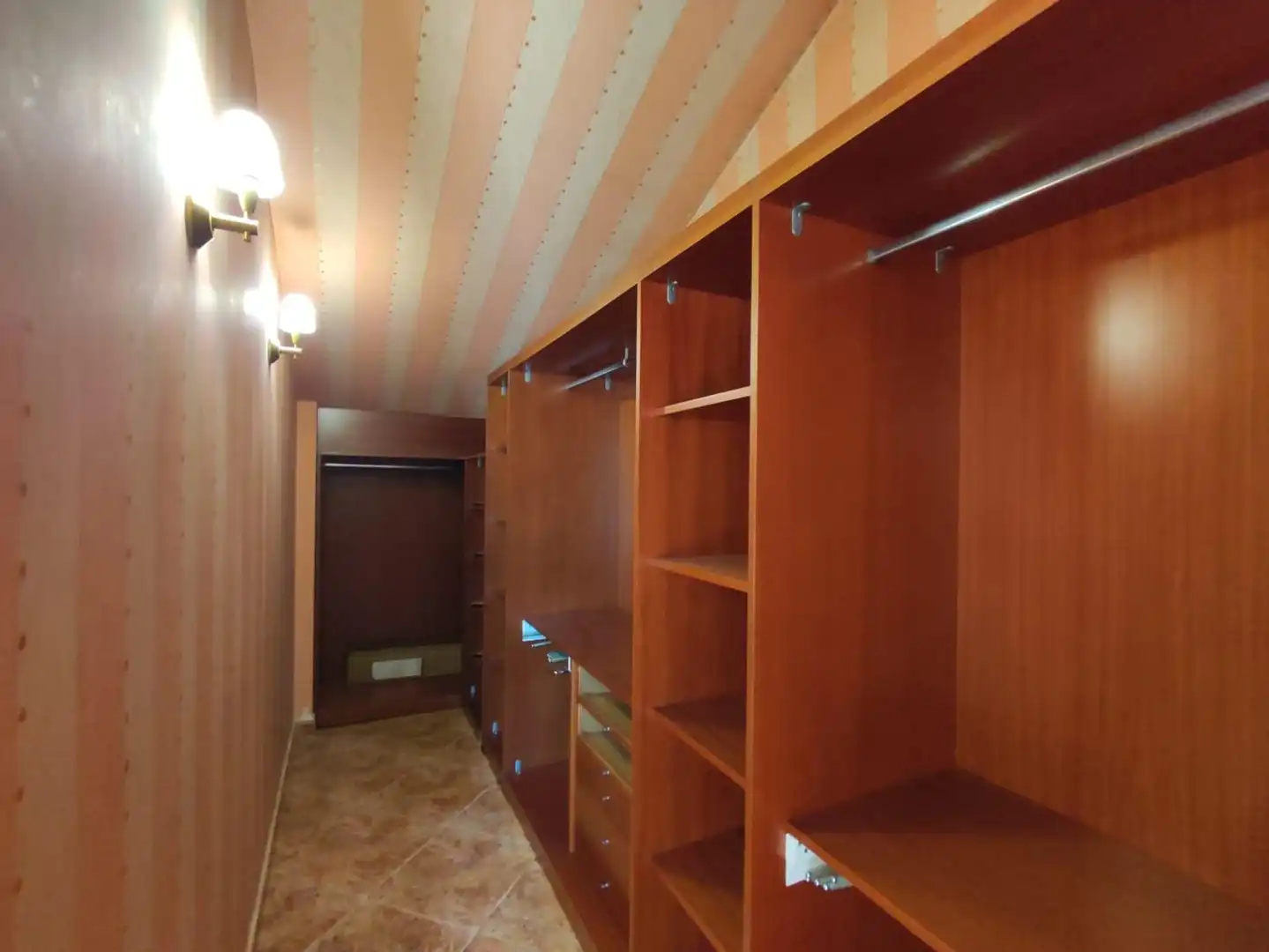 Dúplex de alquiler en Manresa con Calefacción, Terraza y Trastero
