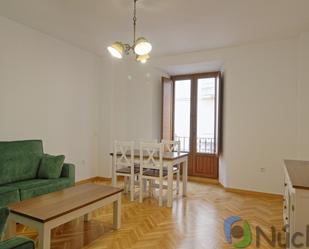 Living room of Flat to rent in Badajoz Capital  with Air Conditioner, Heating and Parquet flooring