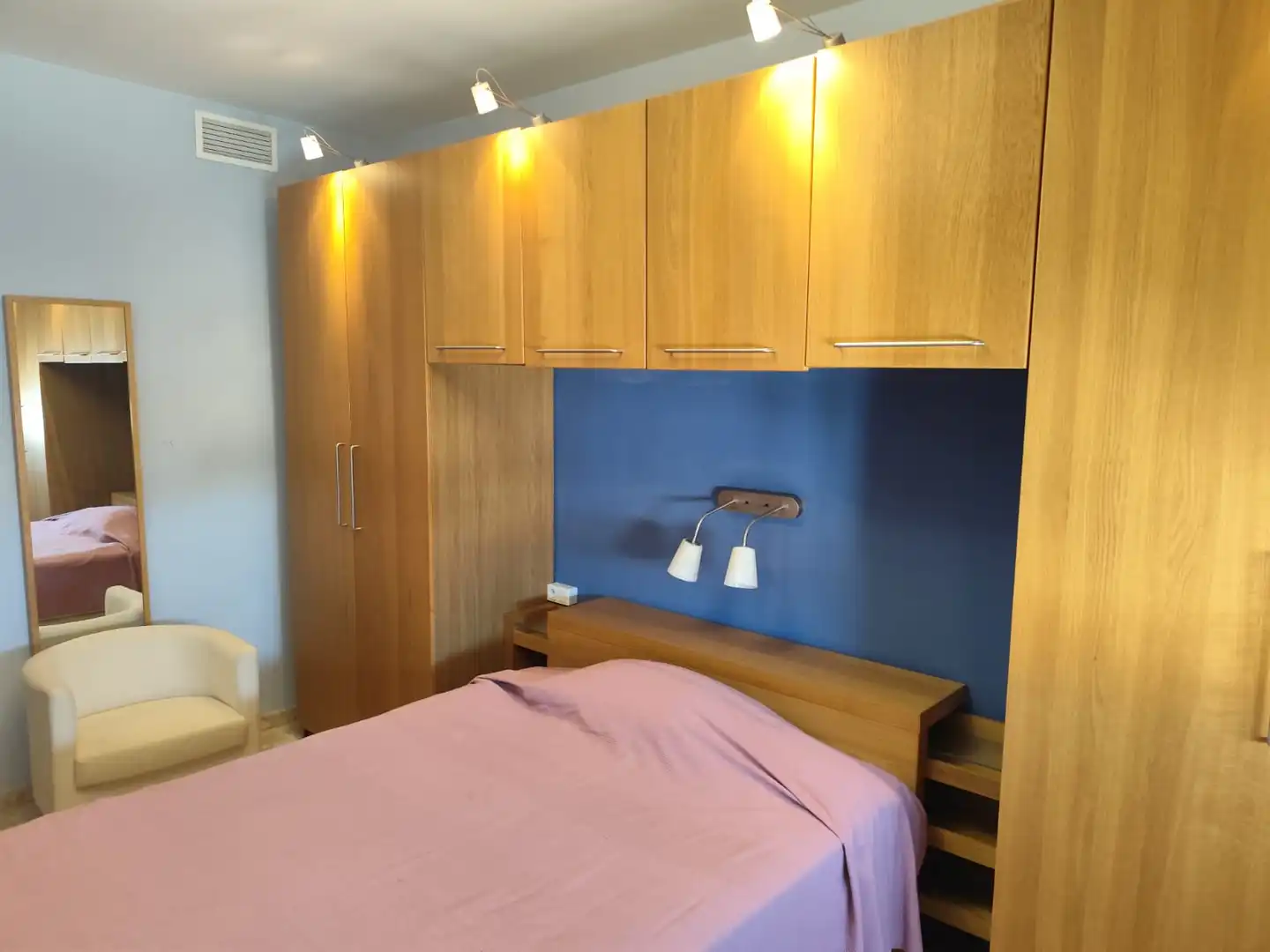 Schlafzimmer von Maisonette zum Verkauf in Zafra mit Klimaanlage und Abstellraum