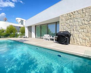 Piscina de Casa o xalet de lloguer en Finestrat amb Aire condicionat, Calefacció i Jardí privat