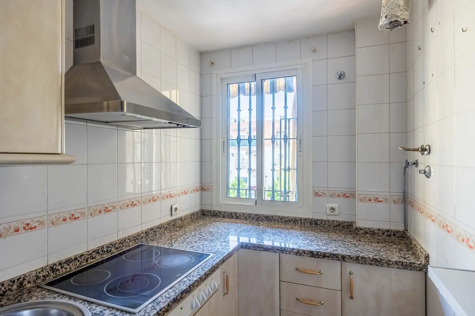 Cocina de Piso en venta en Camas con Balcón