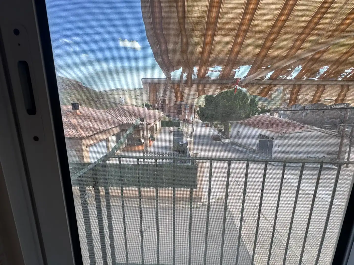 Exterior view of Houses for sale in Brea de Aragón