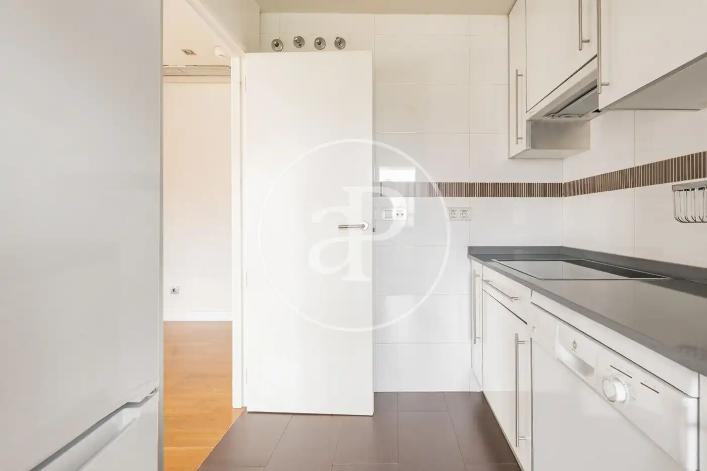 Küche von Wohnung zur Miete in Madrid mit Klimaanlage, Heizung und Abstellraum