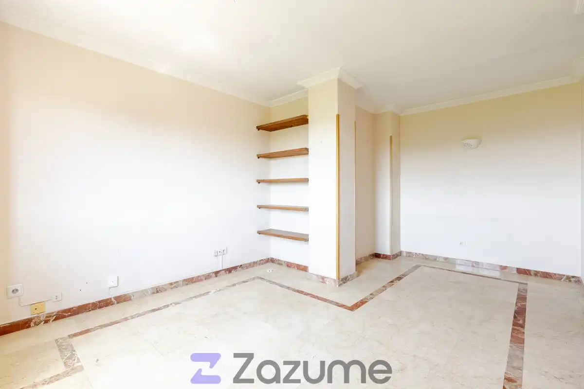 Habitación de Piso de alquiler en Madrid con Aire acondicionado, Calefacción y Piscina