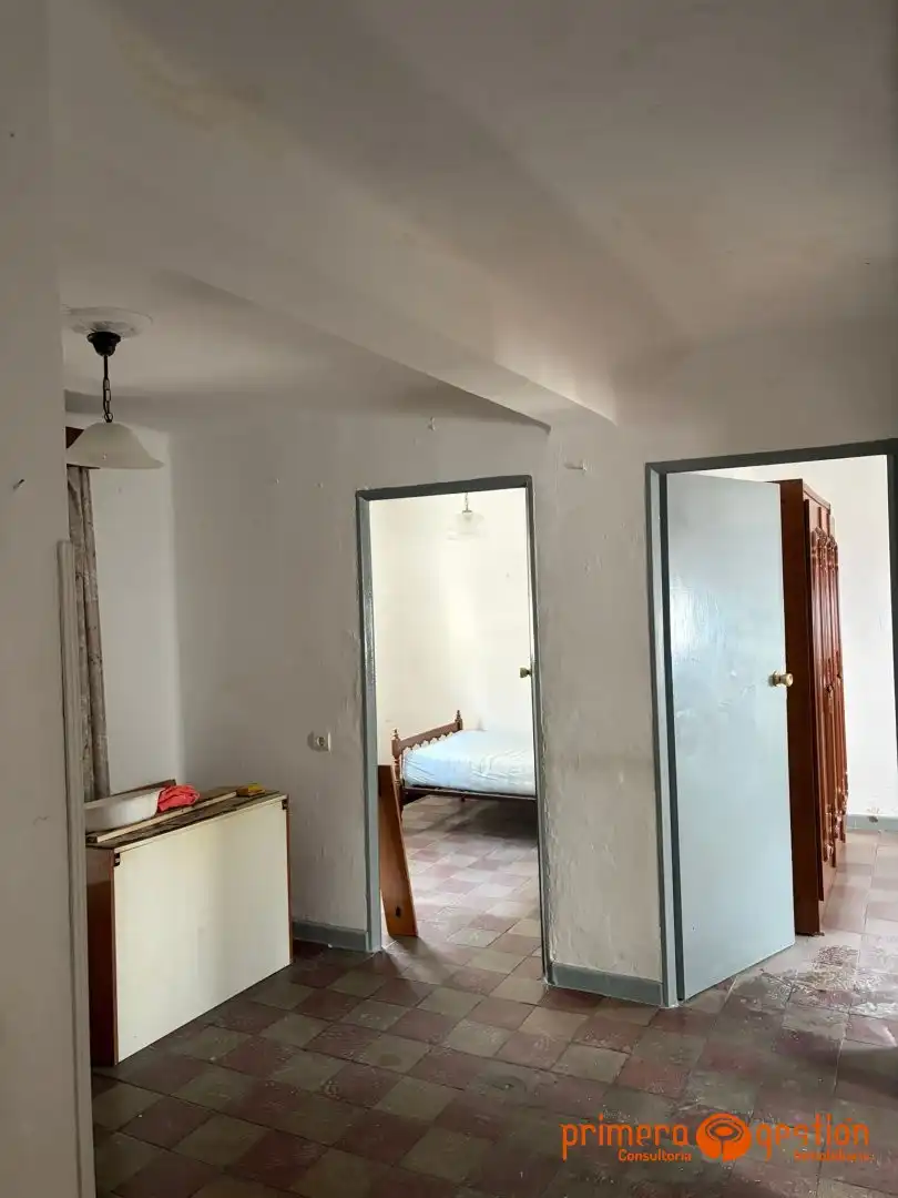 Piso en venta en Lora del Río con Balcón
