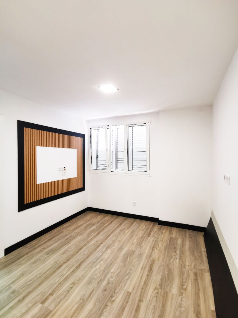 Dormitori de Pis de lloguer en Telde amb Moblat i Rentadora