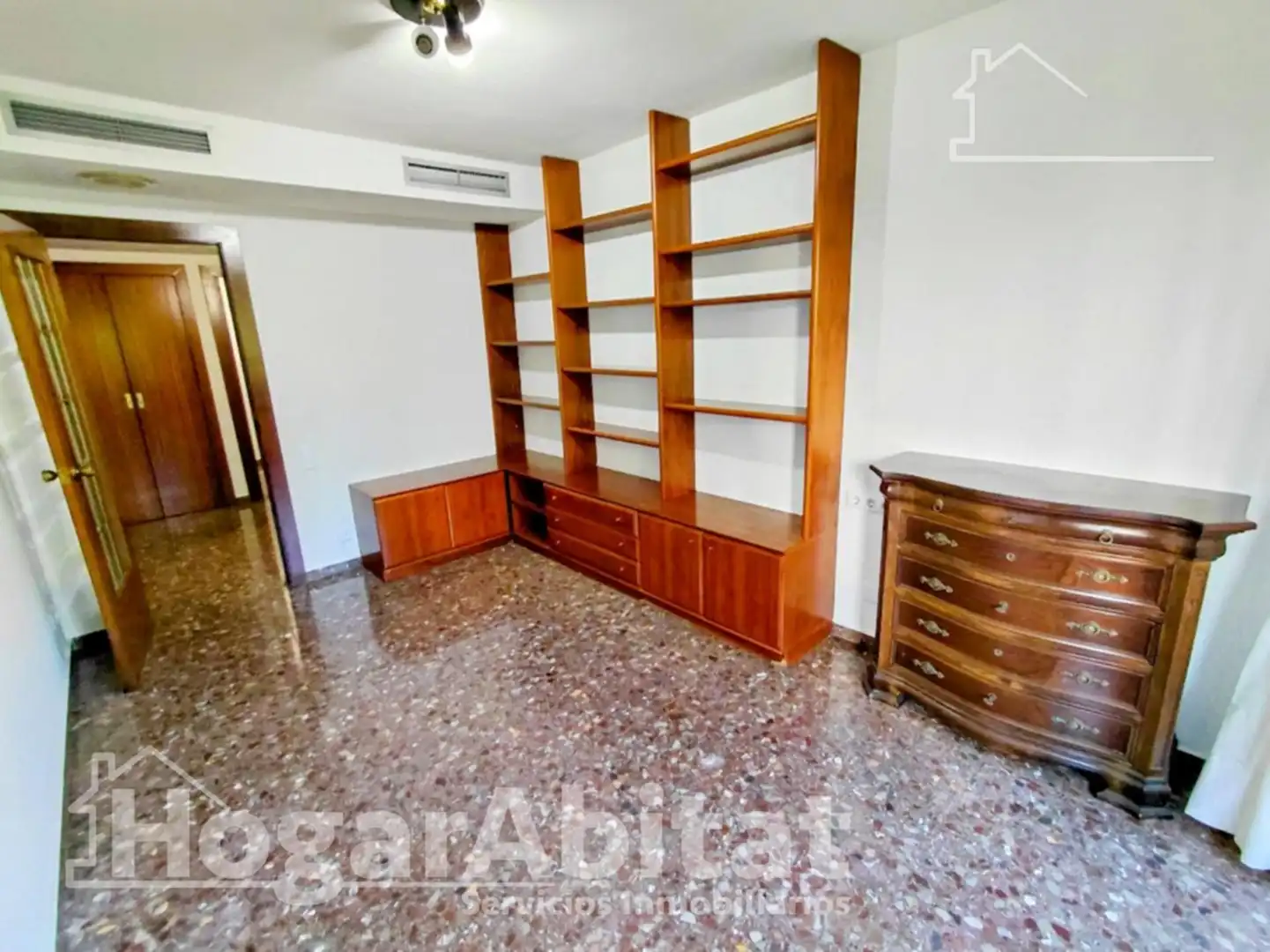 Flat for rent in Valencia, Valencia