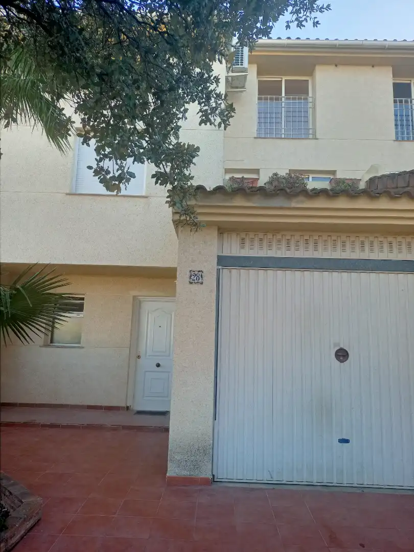 Exterior view of Detached homes for rent in Bétera  with Air Conditioner, Heating and Terrace