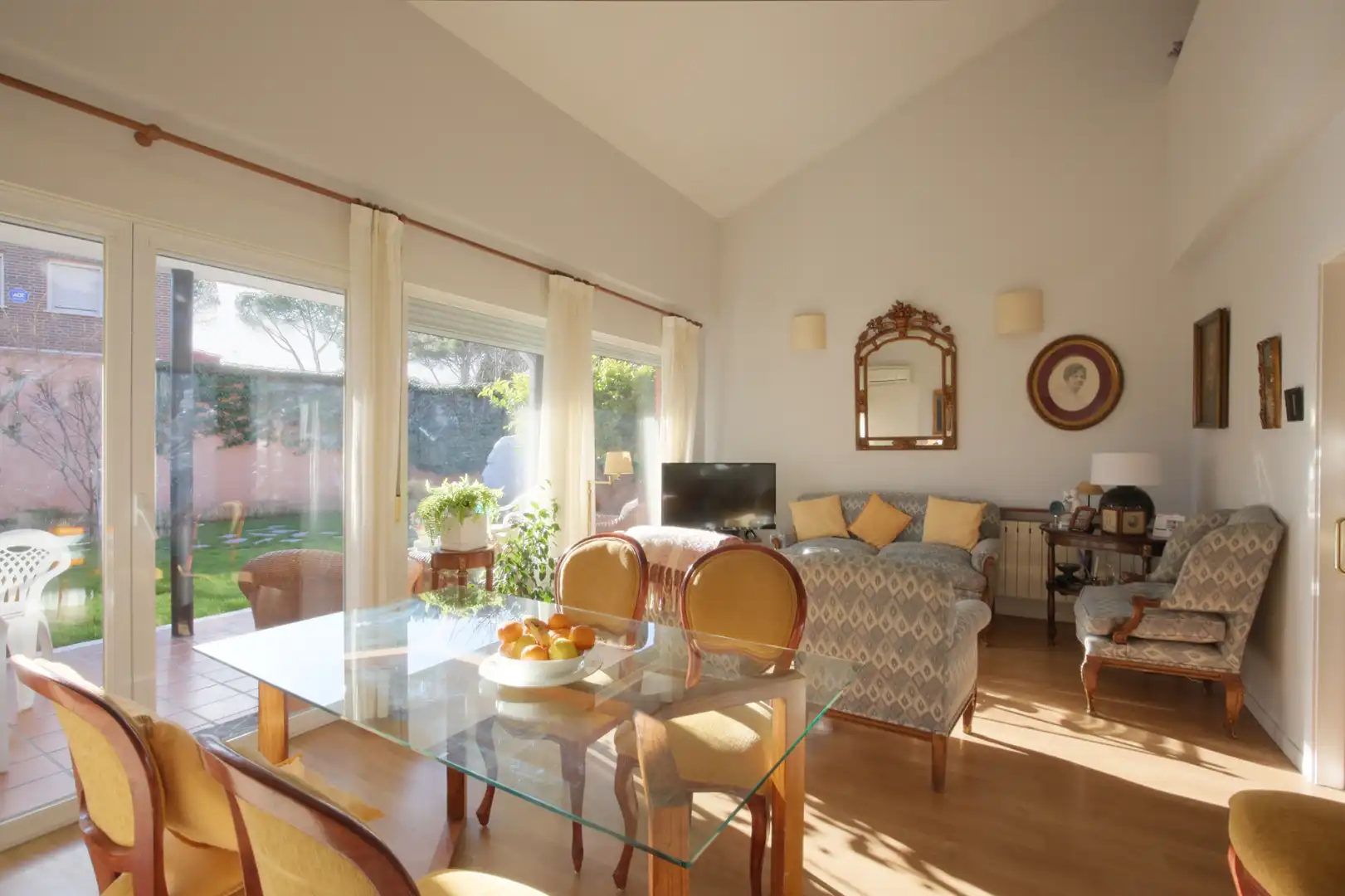 Dining room of Houses for sale in Las Rozas de Madrid  with Air Conditioner and Heating