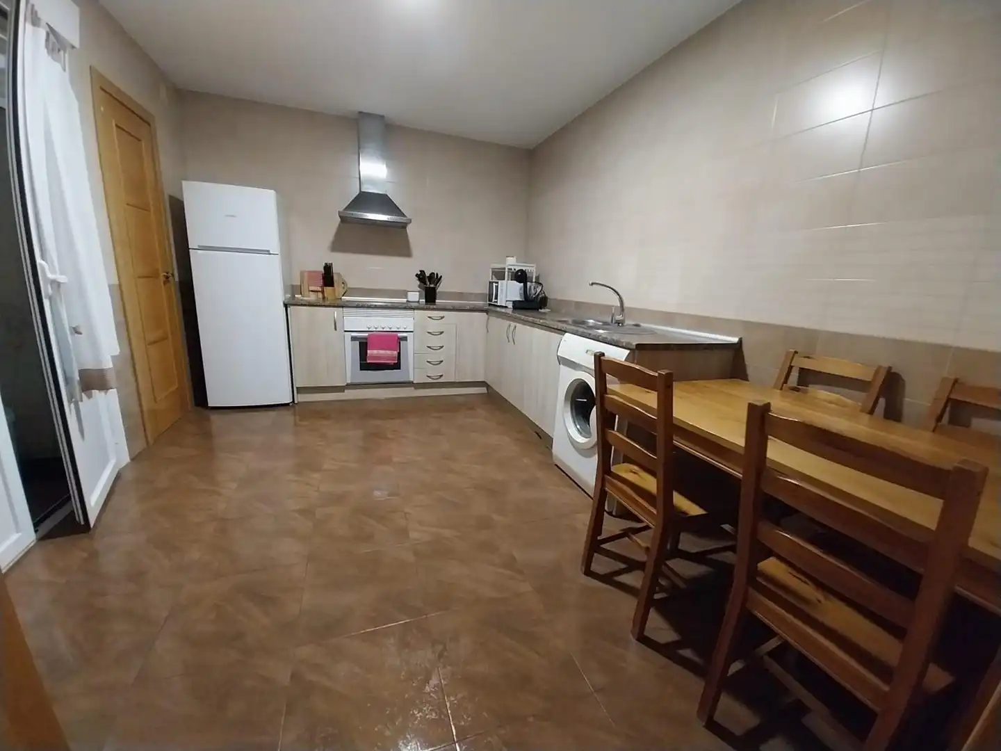 Cocina de Piso en venta en La Puebla de Almoradiel con Aire acondicionado, Calefacción y Balcón