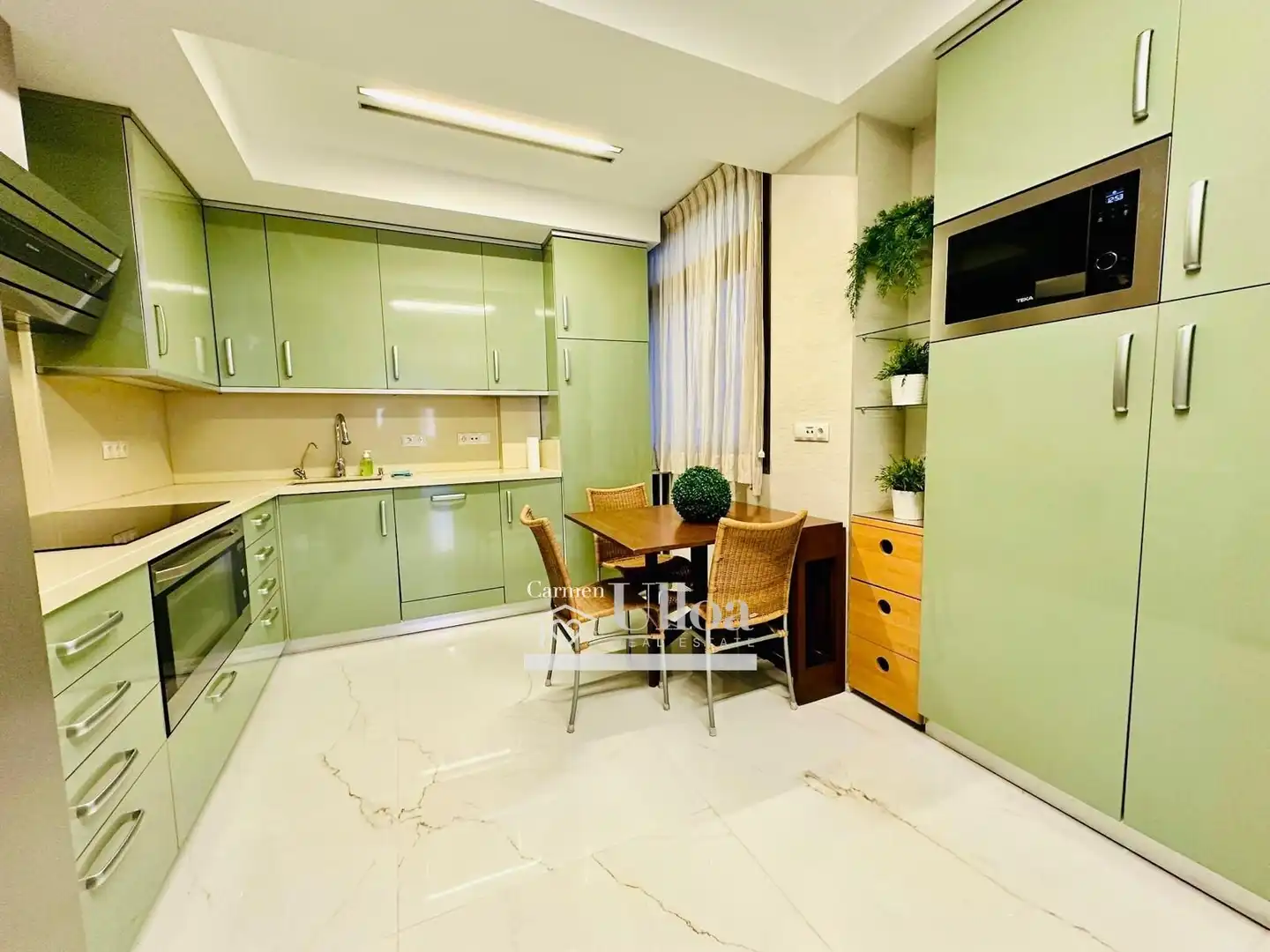 Apartament de lloguer a Calle TUCUMAN, Ensanche - Diputación