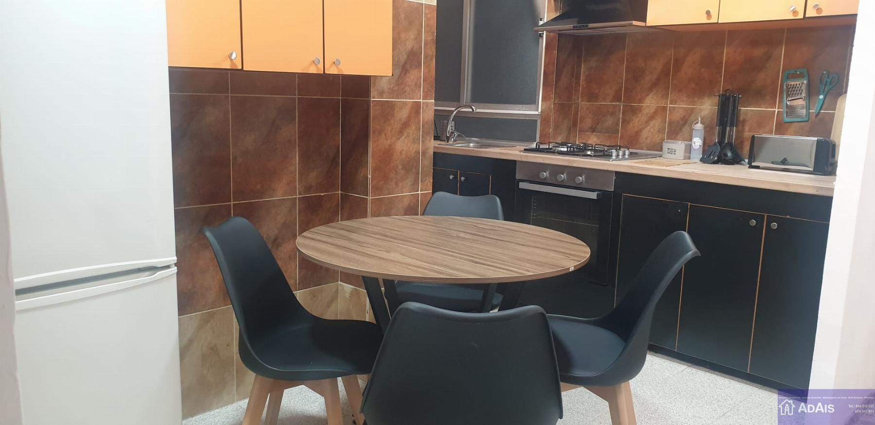 Piso para compartir en Carrer Pintor Joan de Joanes, 11, Plaza Elíptica - República Argentina, Centro ciudad, Gandia