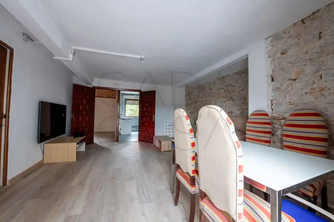 Sala d'estar de Casa o xalet en venda en El Astillero   amb Calefacció i Jardí privat
