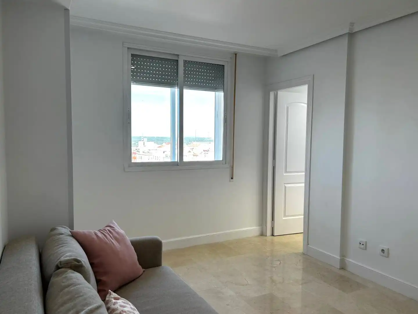 Habitación de Apartamento de alquiler en Madrid con Aire acondicionado y Calefacción