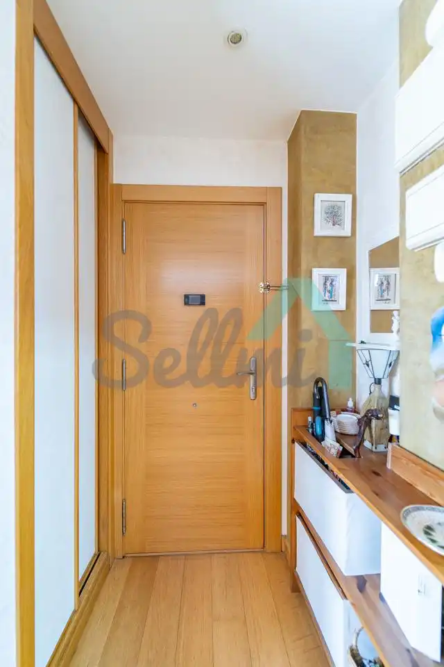 Ático en venta en Oviedo  con Calefacción, Parquet y Terraza