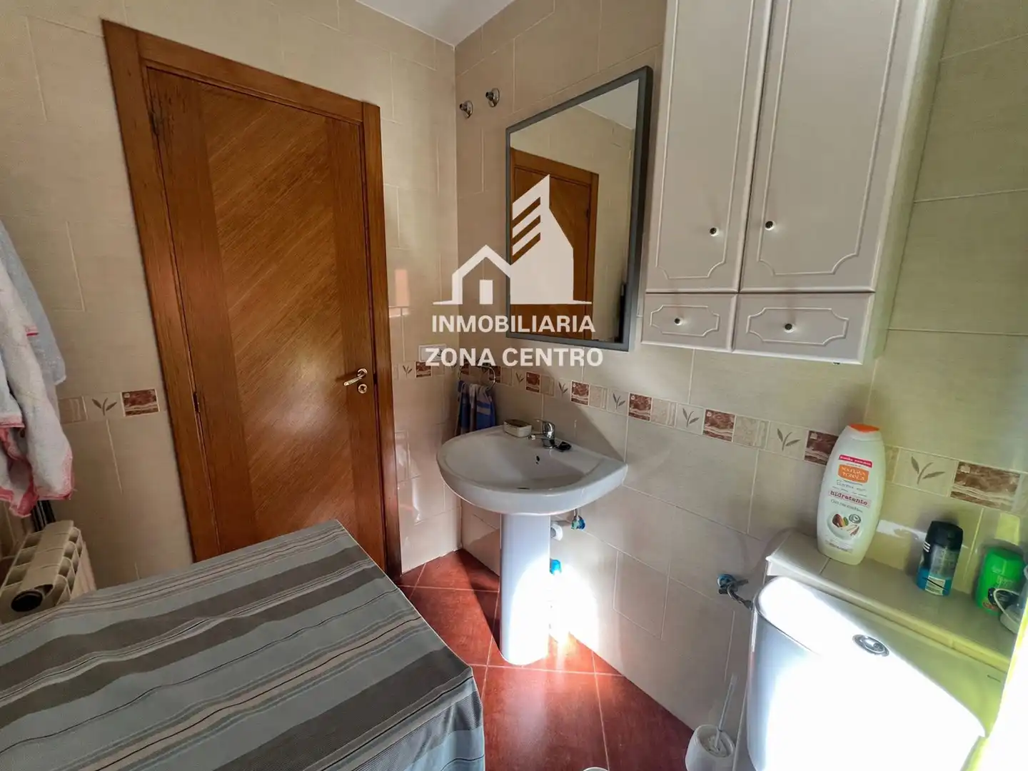 Vista exterior de Casa o xalet en venda en Grijota amb Calefacció, Jardí privat i Terrassa