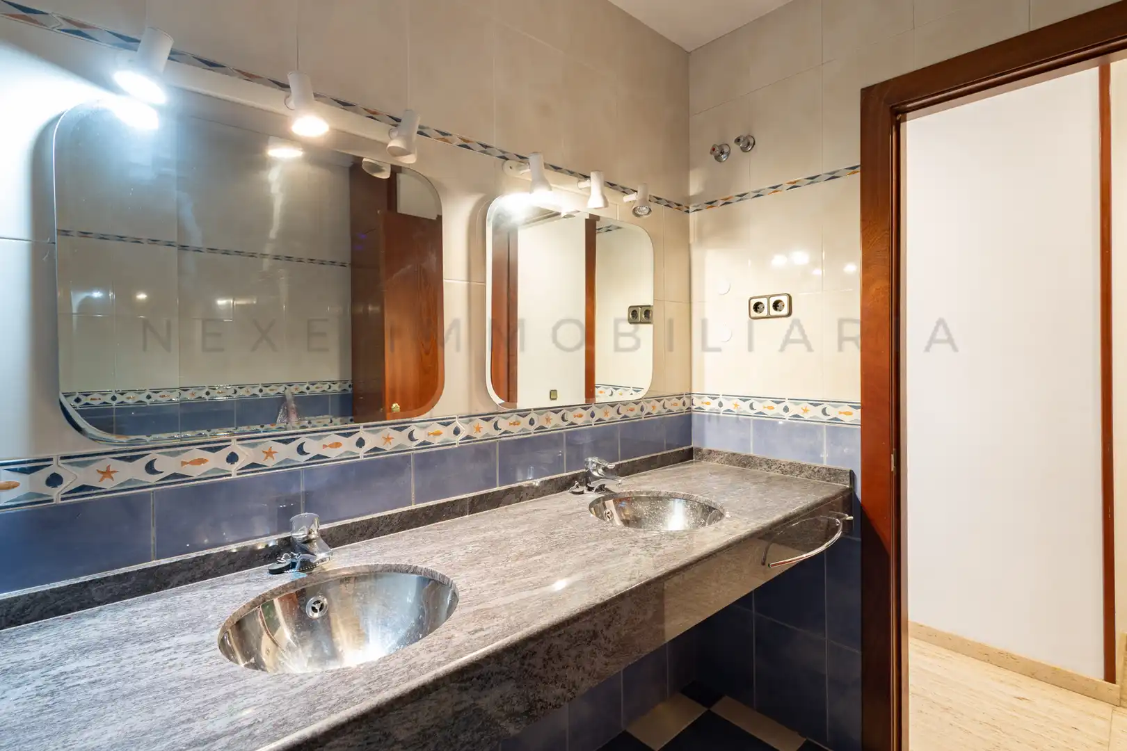 Baño de Casa adosada en venta en Sabadell con Aire acondicionado, Calefacción y Parquet