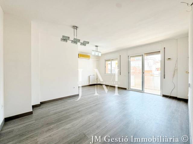 Piso en Venta en Ca n'Aurell