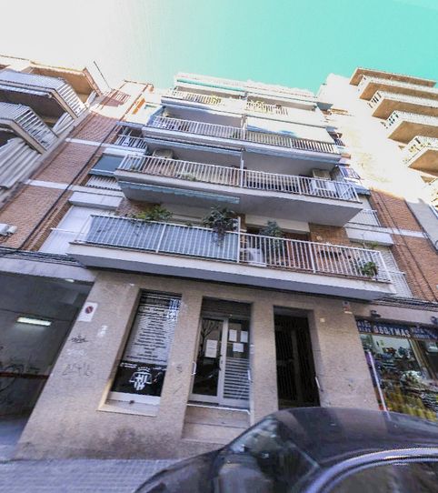 Foto 2 de Piso en venta en Carrer de la Democràcia, Llefià, Badalona
