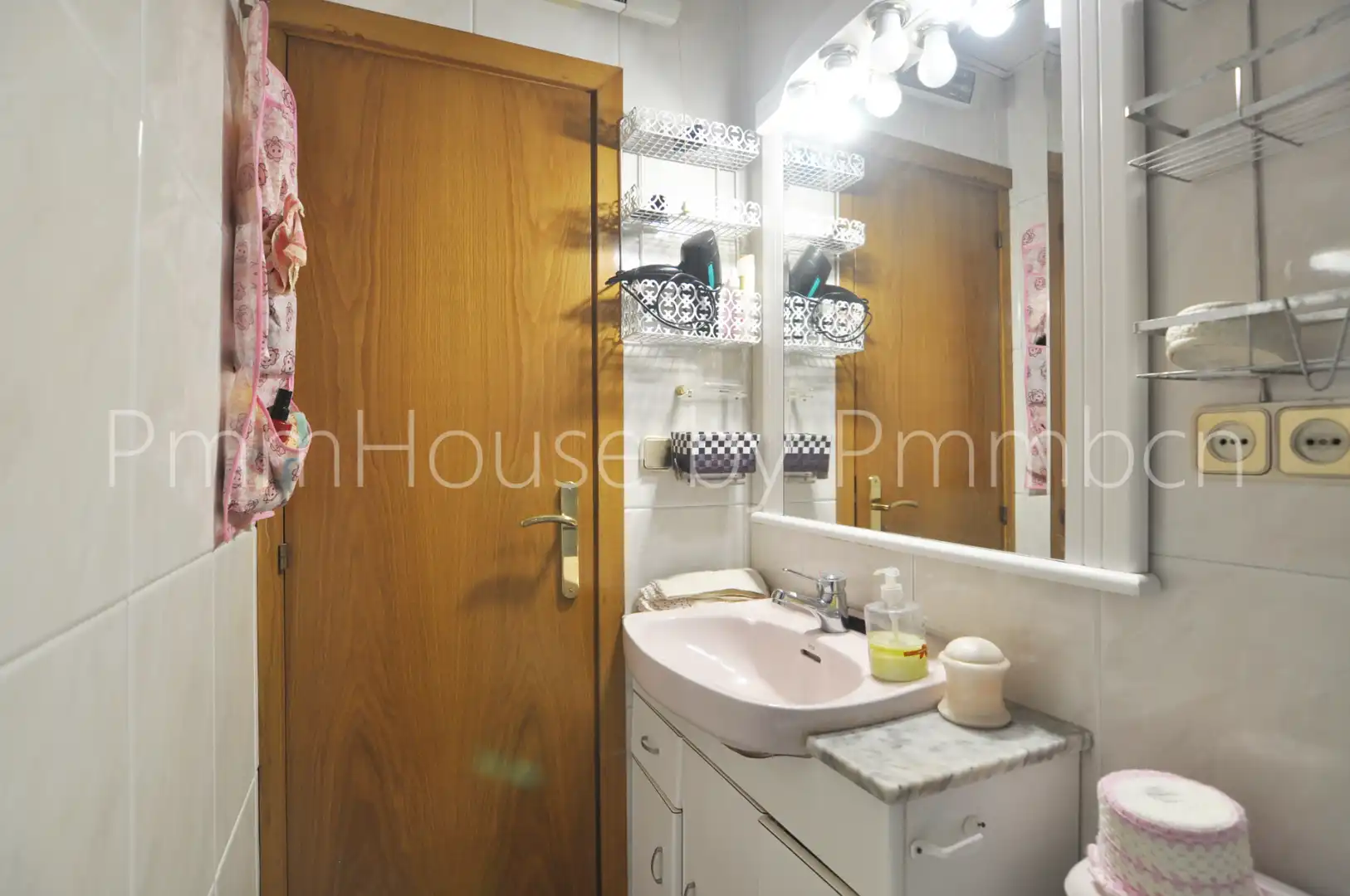 Baño de Piso en venta en Barcelona con Aire acondicionado y Balcón