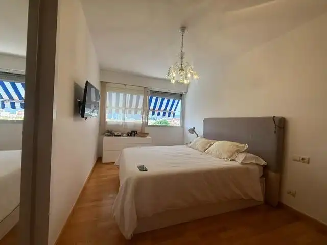 Habitación de Piso de alquiler en Murcia con Aire acondicionado, Calefacción y Jardín privado
