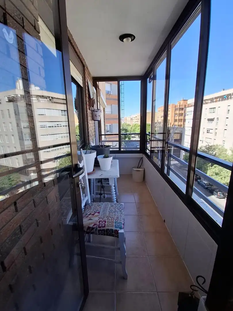 Terrassa de Pis en venda en Benalúa - Babel
