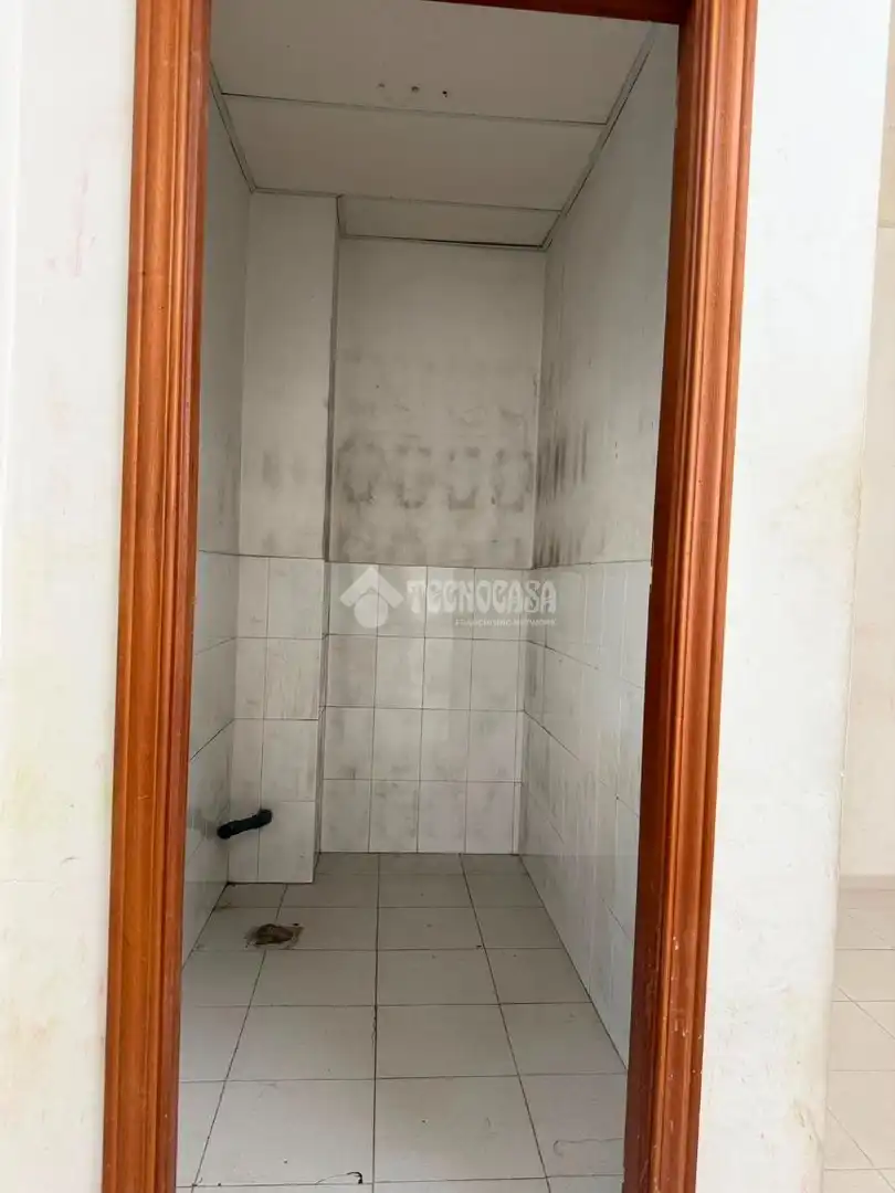 Local comercial en venda a Sur, imagen 2