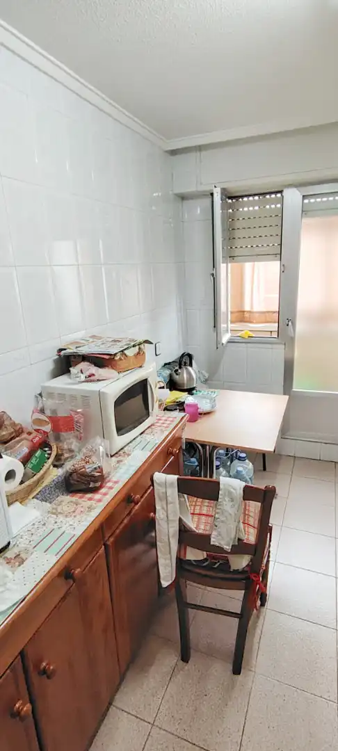 Cuina de Pis en venda en Salamanca amb Calefacció, Parquet i Terrassa