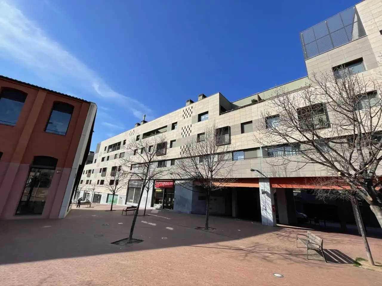 Flat for rent in Calle MIQUEL CASAS, Barri del Centre