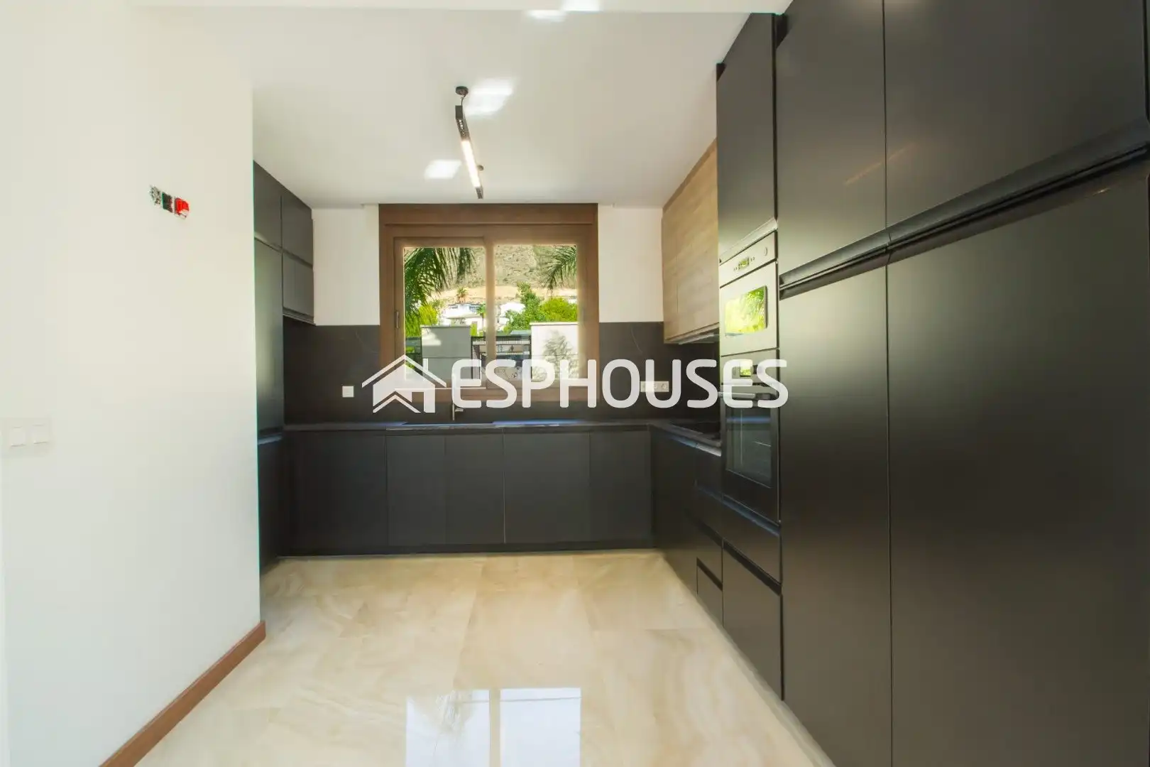 Villa avec piscine à vendre à Golf Bahía, imagen 13
