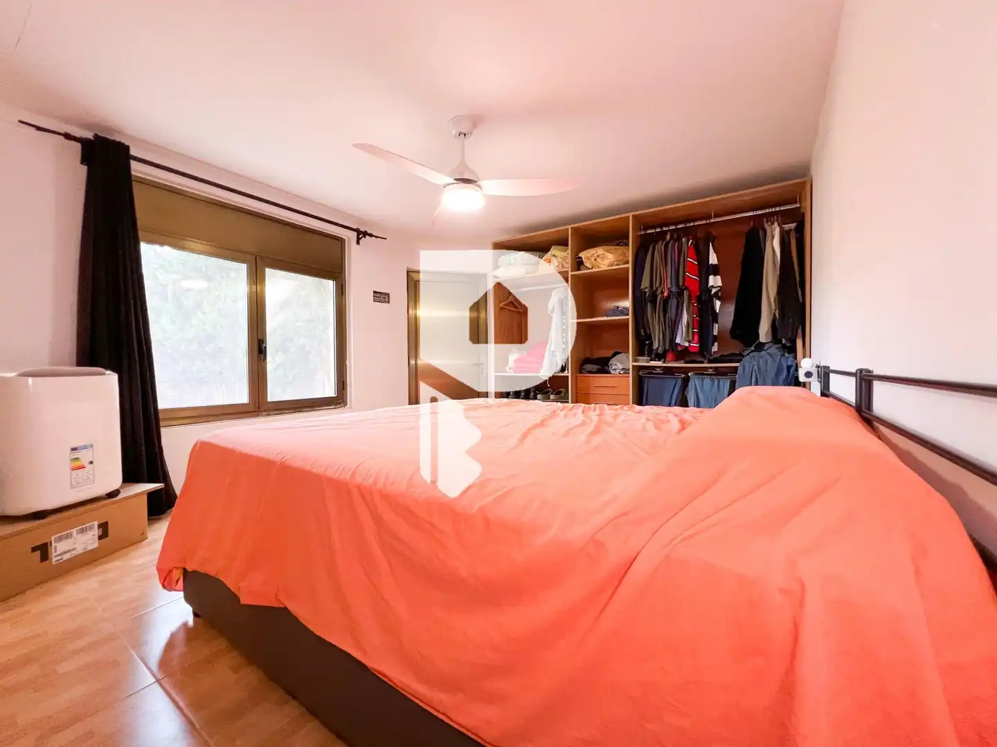 Habitación de Casa o chalet en venta en Vallirana con Aire acondicionado, Calefacción y Jardín privado