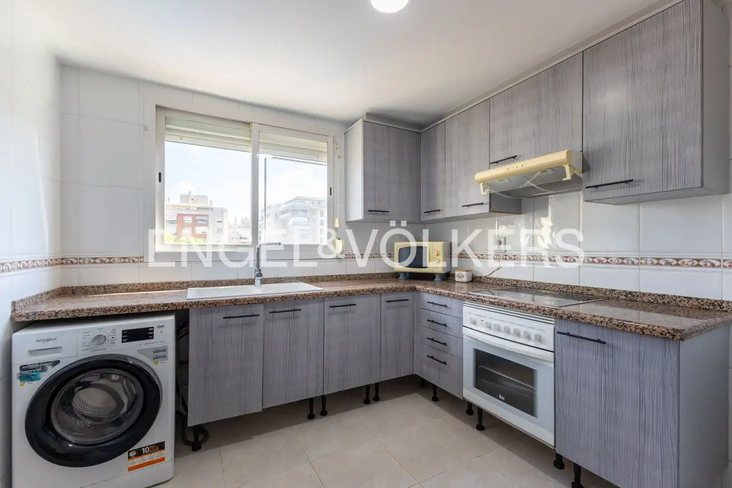 Appartamento con terrazza in affitto a Valterna, imagen 26
