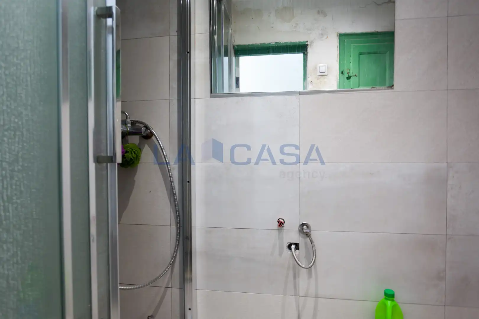 Baño de Piso en venta en L'Hospitalet de Llobregat