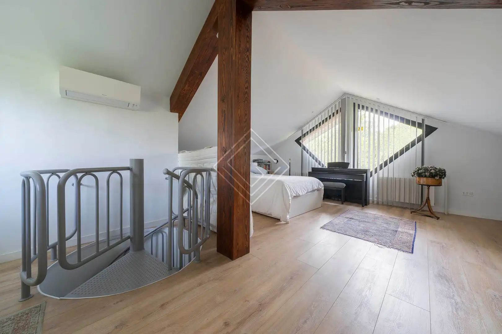 Habitación de Casa o chalet en venta en Pozuelo de Alarcón con Aire acondicionado, Jardín privado y Terraza