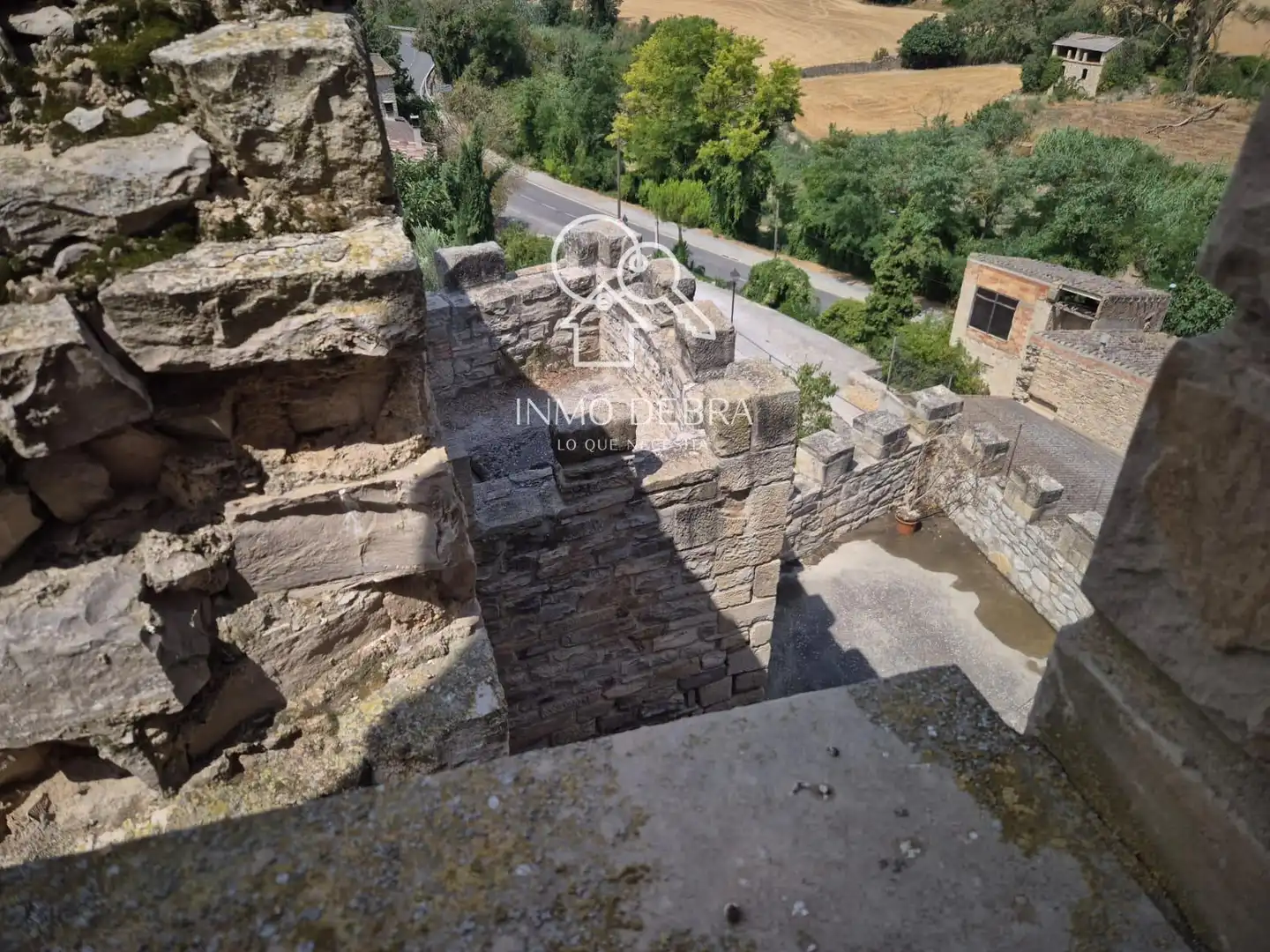 Terrassa de Casa o xalet en venda en Conesa amb Calefacció, Traster i Moblat
