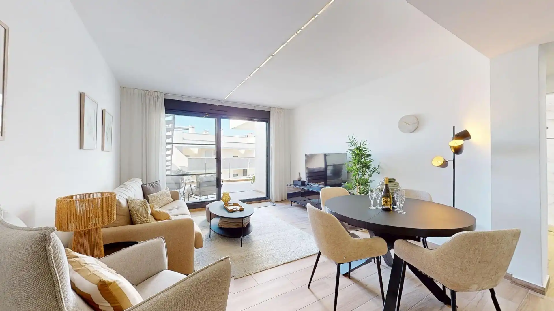 Sala d'estar de Apartament en venda en San Javier amb Aire condicionat, Terrassa i Moblat
