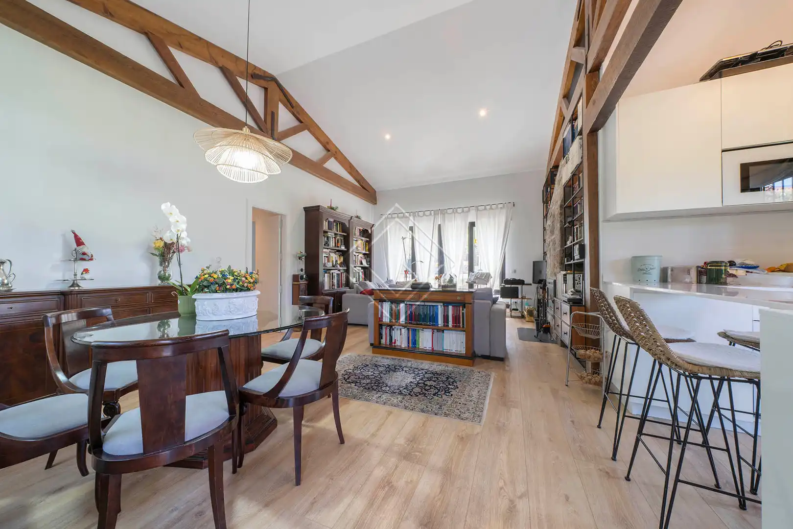 Sala de estar de Casa o chalet en venta en Pozuelo de Alarcón con Aire acondicionado, Jardín privado y Terraza