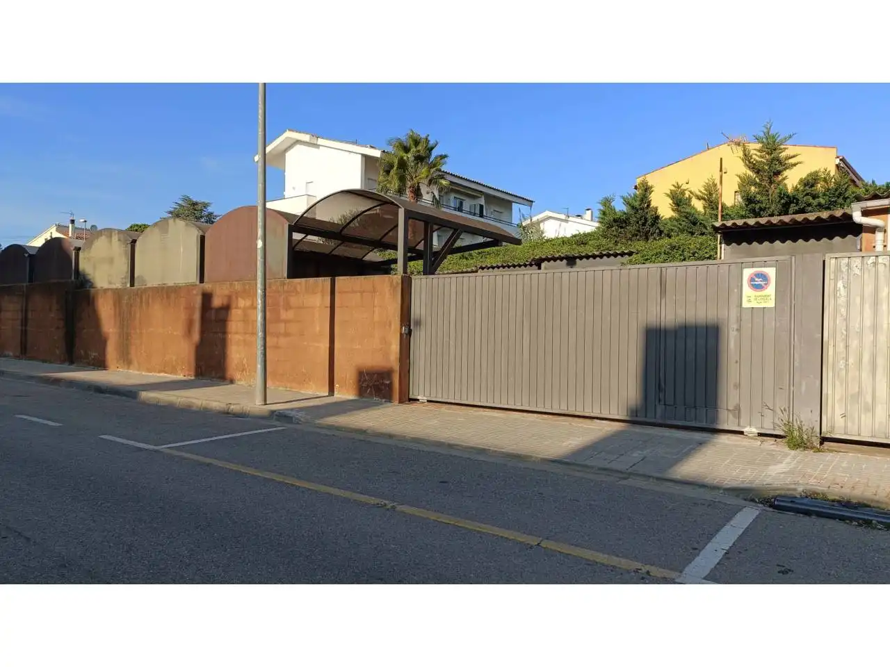 Vista exterior de Garaje en venta en L'Escala