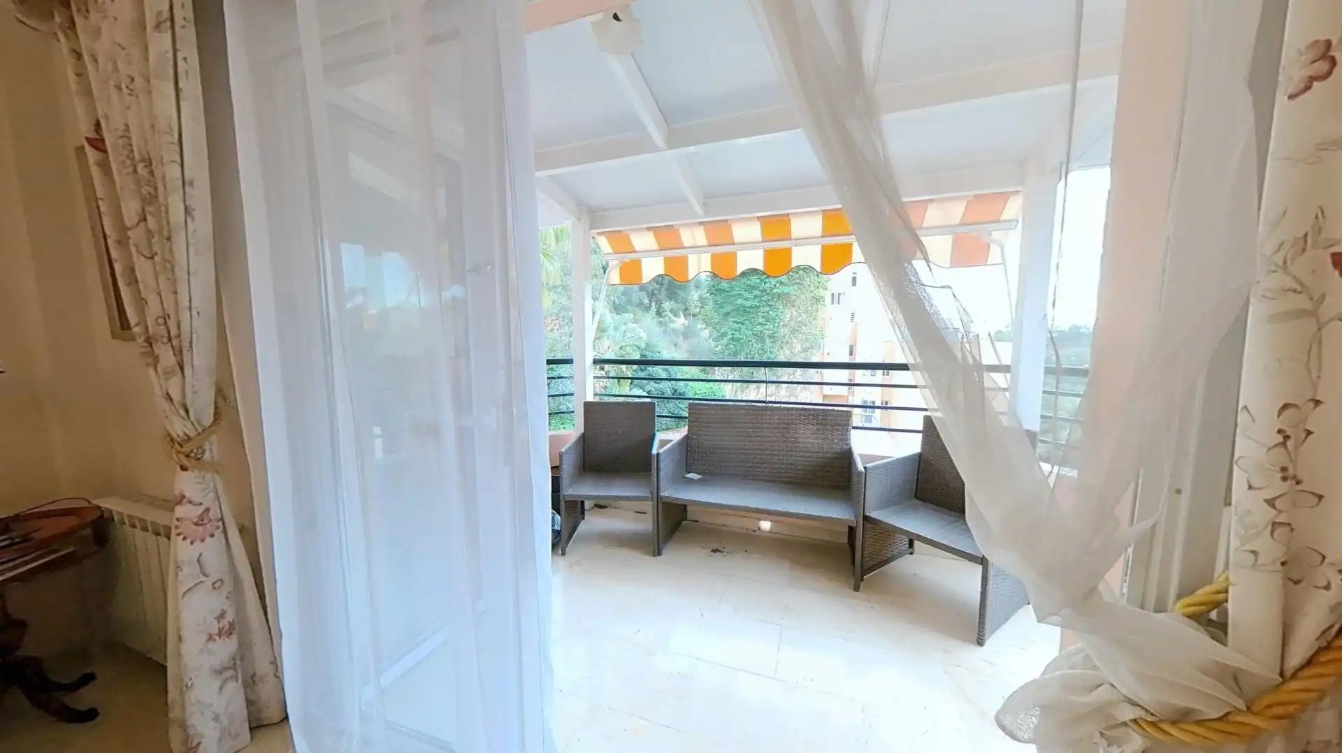 Terrasse von Wohnung zum Verkauf in Málaga mit Klimaanlage, Privatgarten und Terrasse