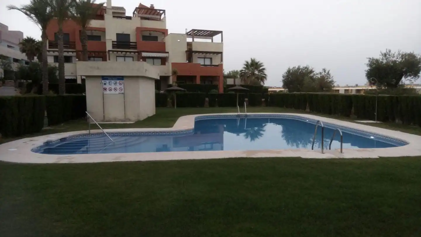 Baixos amb jardí de lloguer a Calle Sierra Almagrera, imagen 14