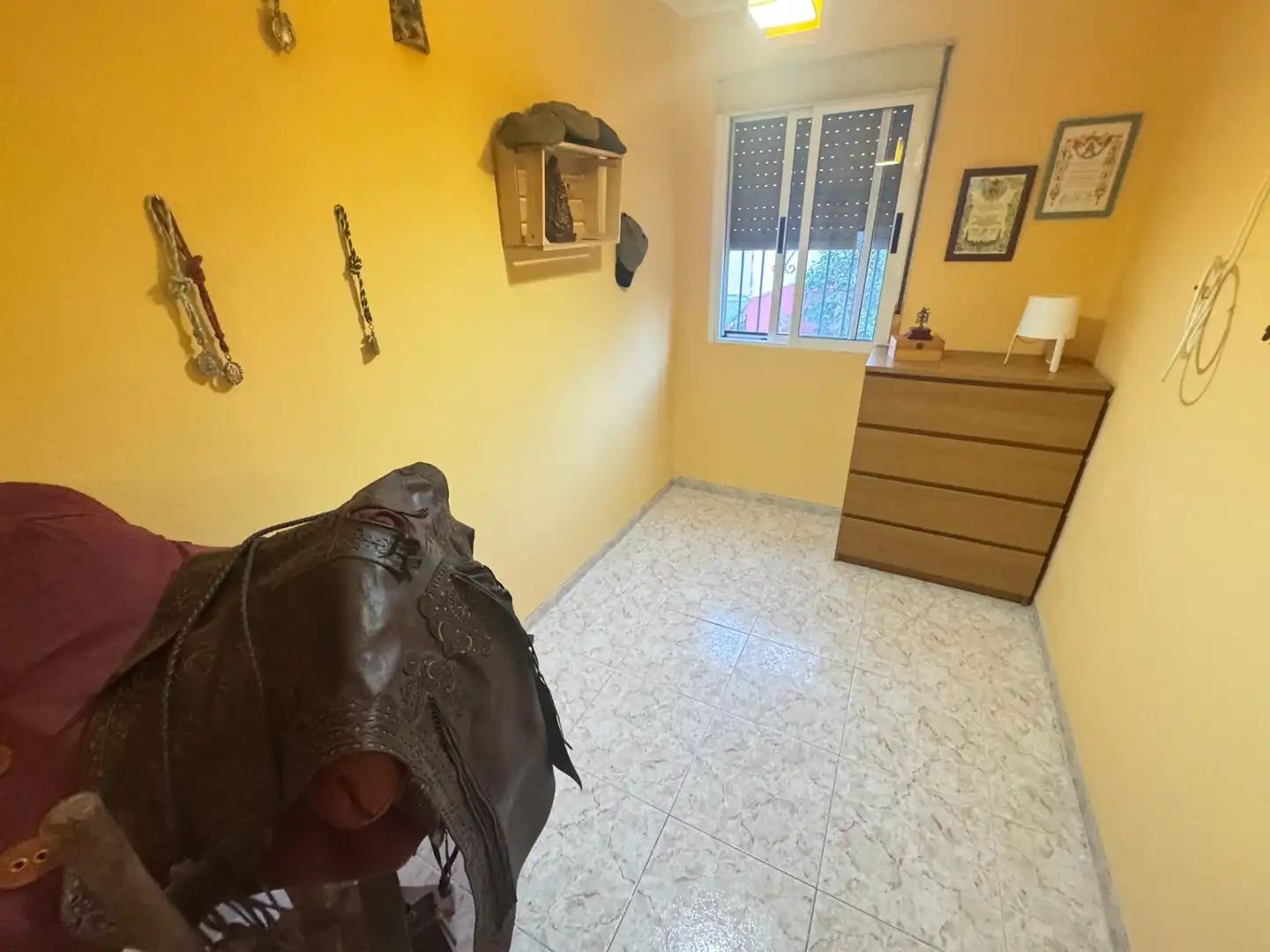 Habitación de Piso en venta en Sevilla con Aire acondicionado y Calefacción