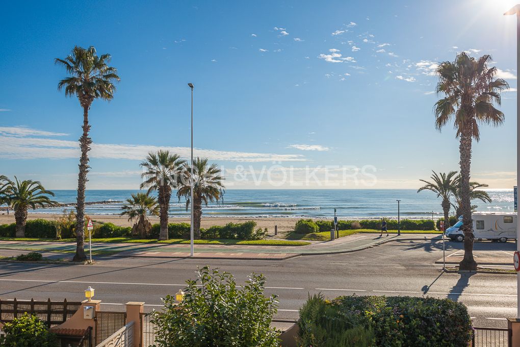Exterior view of House or chalet to rent in Castellón de la Plana / Castelló de la Plana  with Air Conditioner, Heating and Private garden