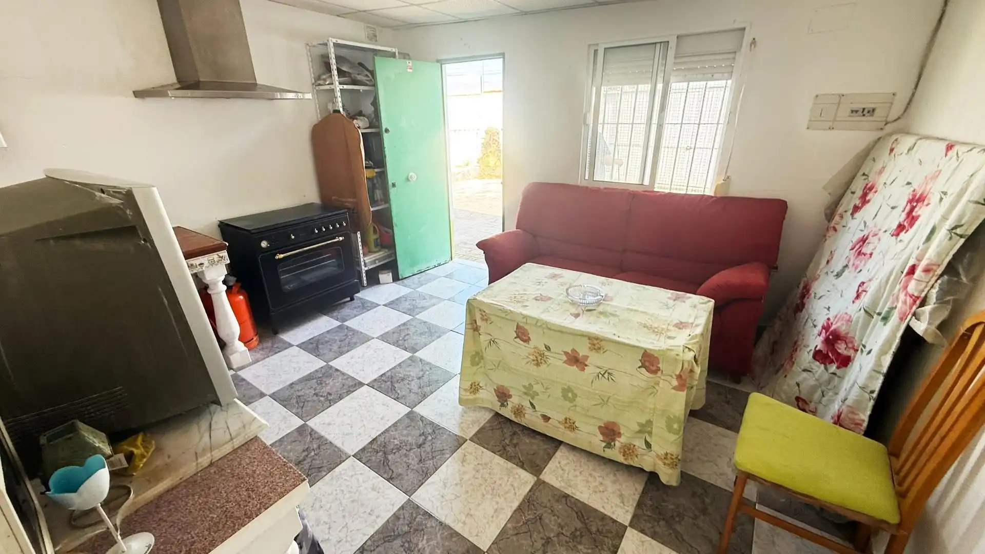 Casa o xalet en venda en Chiclana de la Frontera amb Jardí privat, Terrassa i Traster