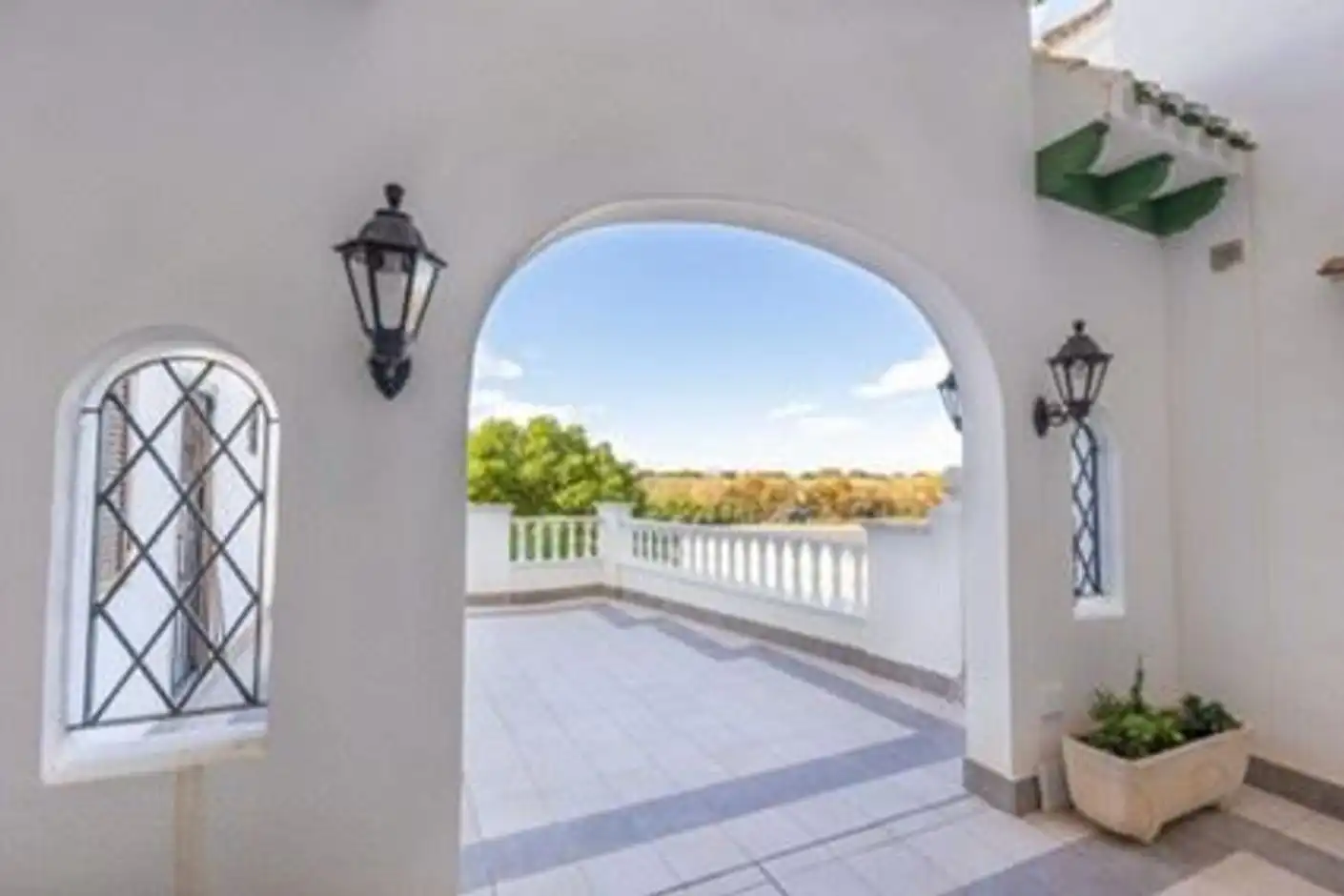 Ground floor for sale in Los Europeos
